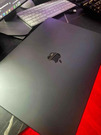MacBook Pro 16 M3 36GB 512GB