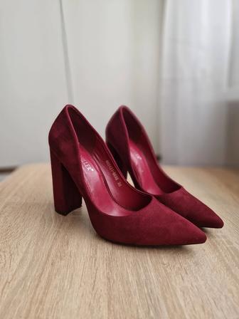 Продам каблуки за символическую ценну