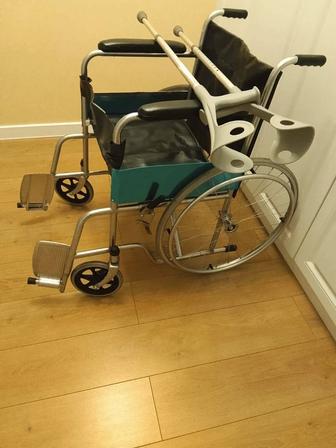 Продам инвалидную коляску