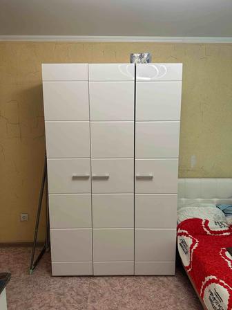 Продам шкафы в спальню