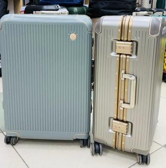 Продаю чемоданы