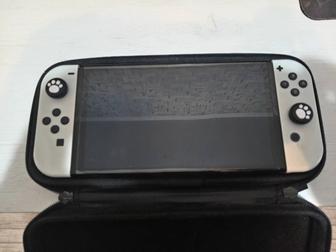 Продам Nintendo switch oled