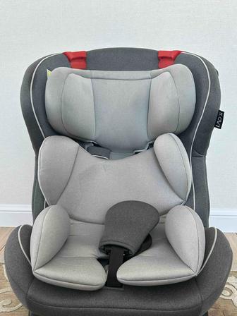 Продам детское автокресло