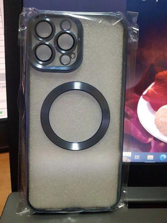 Чехол на iPhone 13 Pro Max