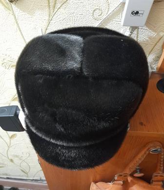 Срочно.Натуральная,меховая,мужская, классическая шапка. 1шт.Россия
