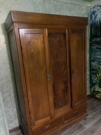 Отдам даром стиральную машину и шифоньер