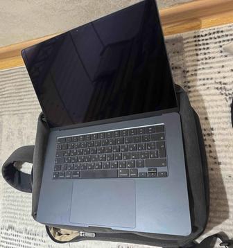 MacBook Air 15 2023 (M2 / 8ГБ / 256ГБ / Midnight)