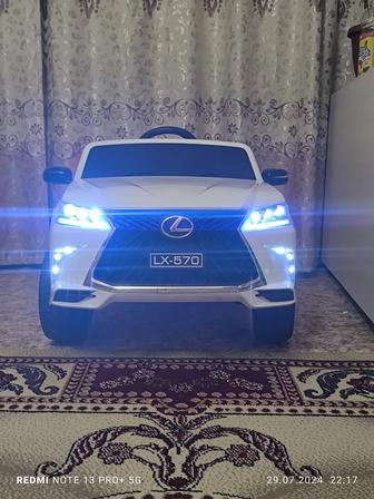 Срочно продам электромобиль Lexus LX 570