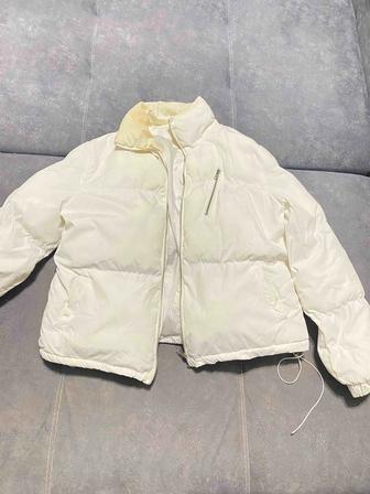 Продам женский пуховик