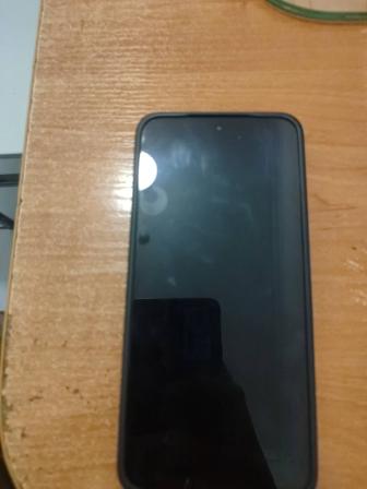 продам телефон Xiaomi 14