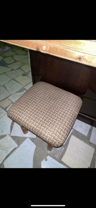 Продаем табуретки