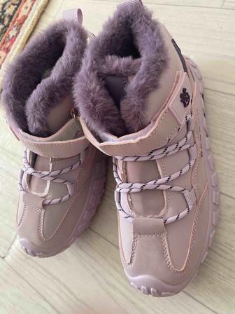 Ботиночки зимние для девочки 34 размер