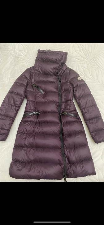 Продам оригинал куртка Moncler