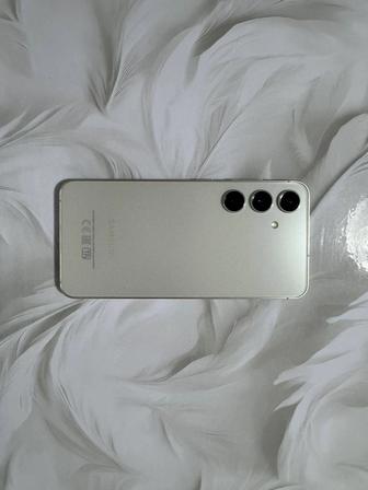 Samsung s24 8/128гб серый