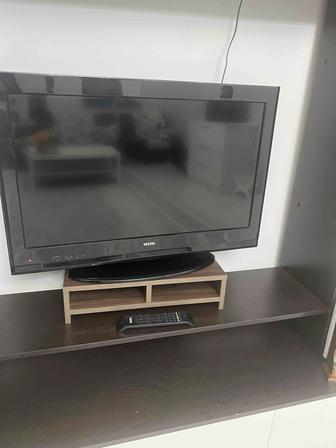 Продам Б/У Телевизор Vestel X302 32 LCD TV