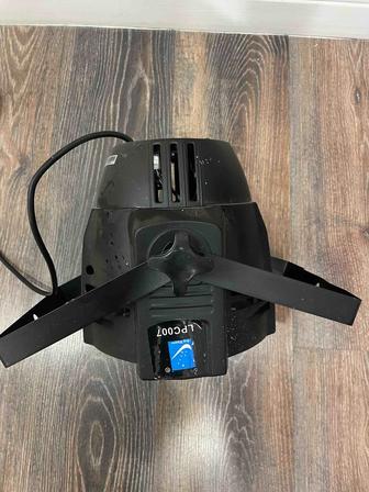 Сценический свет LED прожектор (PAR)