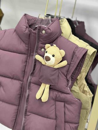 Стильные детские жилетки