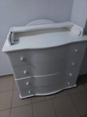 Отдам даром комод детский. Только самовывоз