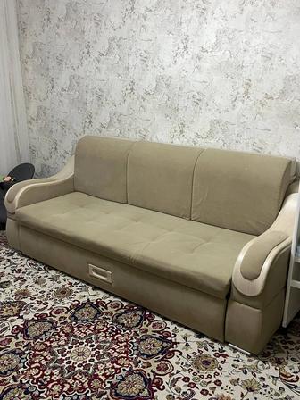 ПРОДАЕТСЯ ДИВАН