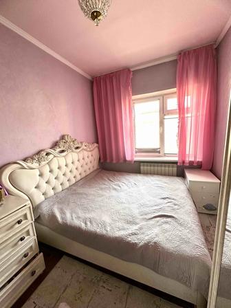 Двухспальная кровать