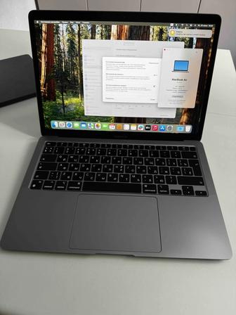 Продам Macbook Air 13, М1, 16gb, 256gb SSD, 2022