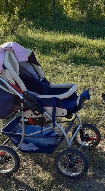 Коляска детская, в хорошем состоянии