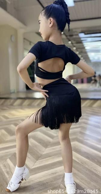 Тренировочный костюм для бальных танцев