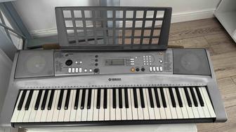 Портативный синтезатор Yamaha