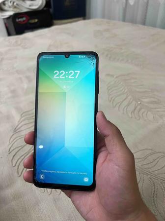 Samsung смартфон