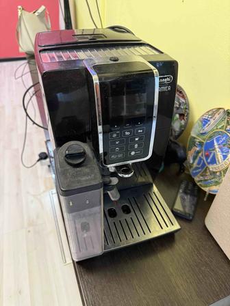 Продам кофемашину Delonghi Dynamica