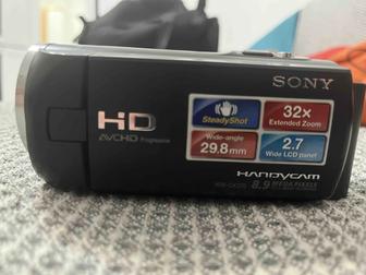 Видеокамера Sony HDR-CX220