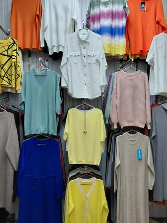 Продажа женских платьев....