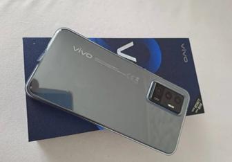 Смартфон Vivo V23E 8 ГБ/128 ГБ черный