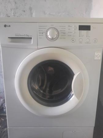Стиральная машинка LG