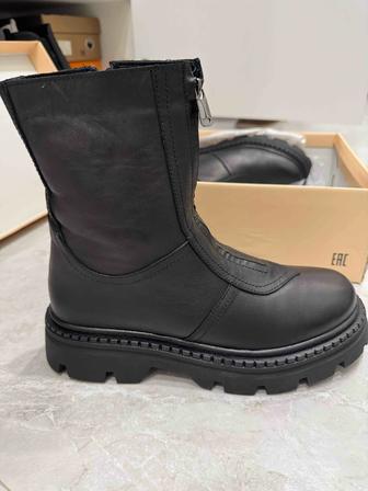 Зимние женские сапоги, 41 размер
