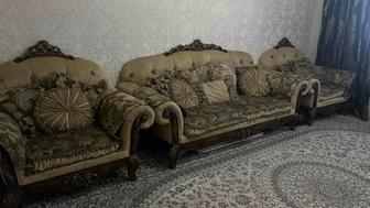 Срочно продам диван