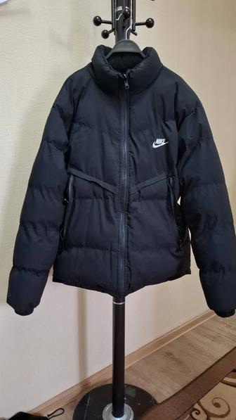 Продам мужской зимний пуховик!