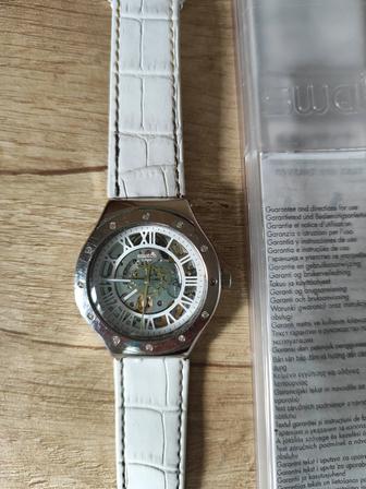 Часы женские Swatch Швейцария оригинал