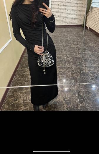 Сумочка в пайетках