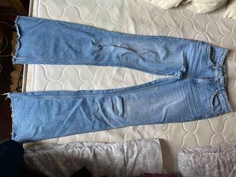 Женские джинсы