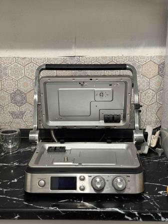 Гриль Delonghi MultiGrill CGH 1030D
