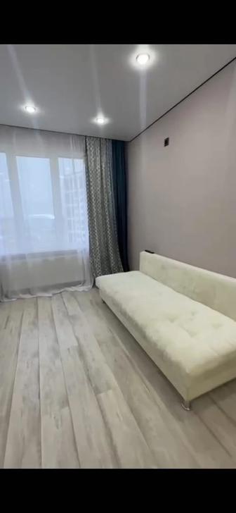 Срочно продаю диван