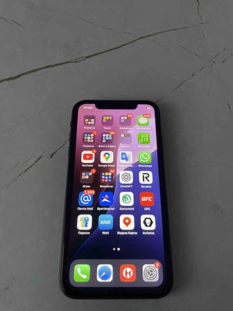 Продам iPhone 11, 128 г.