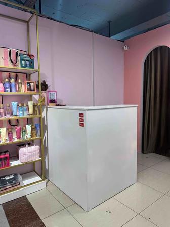 Продам ресепшн кассовую зону