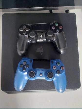 Продаю Playstation 4 slim 1 tb