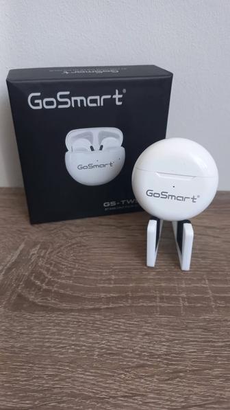 Беспроводные наушники марки GoSmart