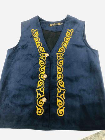 Национальная жилетка