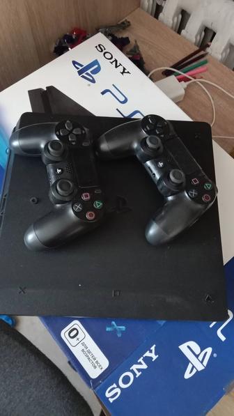 Продам PS 4 с подставкой