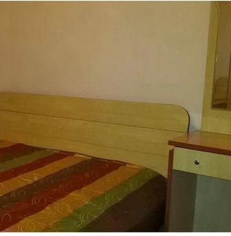 Продам спальный гарнитур
