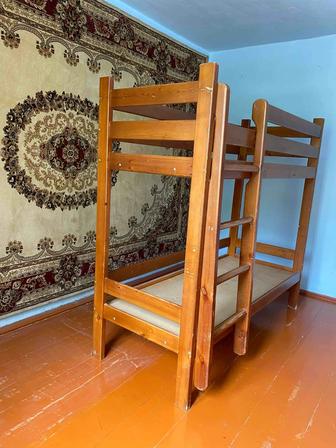 Двухъярусная кровать